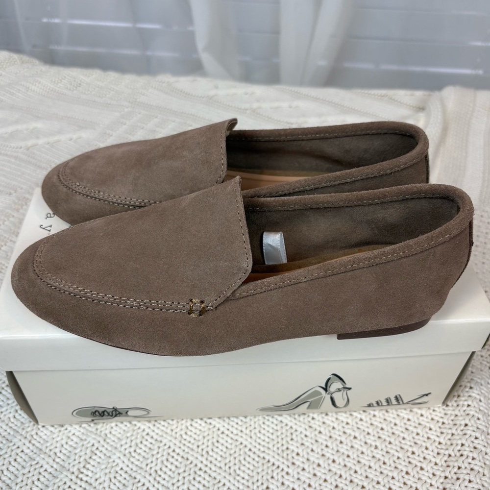 Taupe Leather Suede Loafers by A New Day Like New in Box Preppy Classic Timeless - Picture 3 of 9